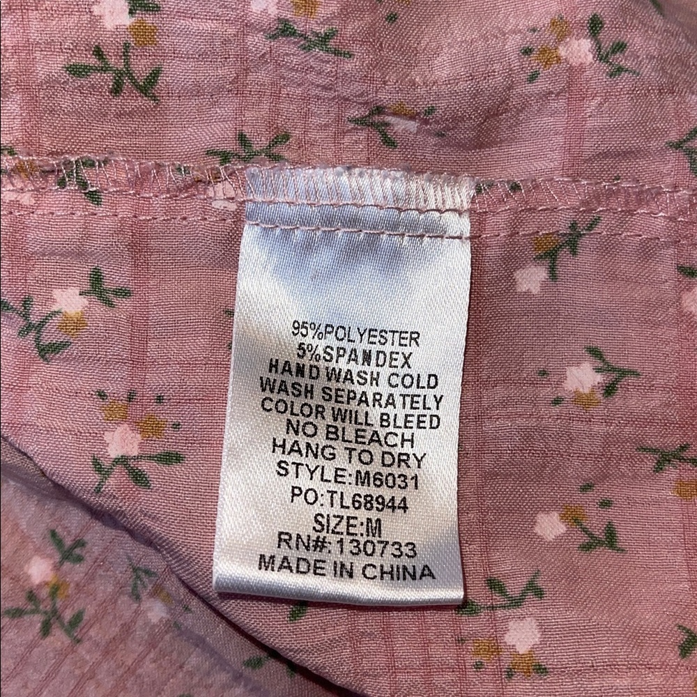 Umgee Pink Floral smocked floral midi dress size medium open back Easter spring - Picture 5 of 6